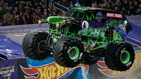 vídeo de monster truck|monster truck real videos.